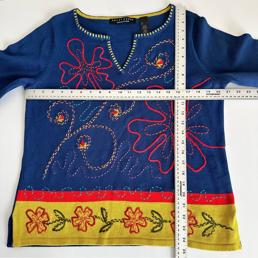 Crazy Horse Liz Claiborne Multicolor Floral Embroidered Sweater Womens Large - Picture 6 of 6